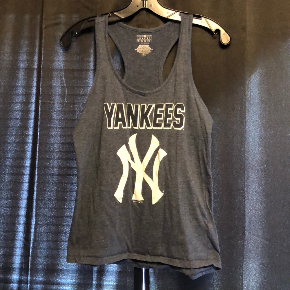Genuine Merchandise women’s Yankee’s tank top